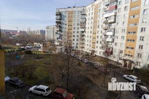 3-к квартира, вторичка, 63м2, 4/10 этаж