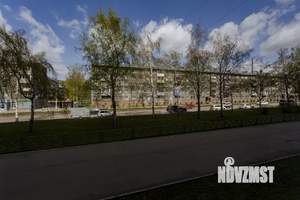 2-к квартира, вторичка, 43м2, 1/9 этаж
