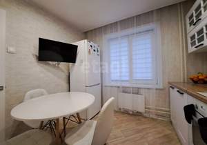 2-к квартира, вторичка, 51м2, 1/10 этаж