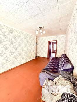 3-к квартира, вторичка, 58м2, 1/2 этаж