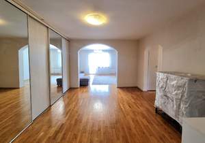 3-к квартира, вторичка, 112м2, 6/10 этаж