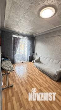 4-к квартира, вторичка, 100м2, 3/5 этаж