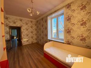 2-к квартира, вторичка, 60м2, 3/3 этаж