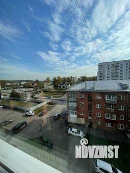 3-к квартира, вторичка, 57м2, 6/9 этаж