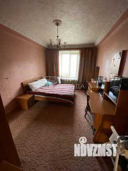 3-к квартира, вторичка, 90м2, 1/4 этаж
