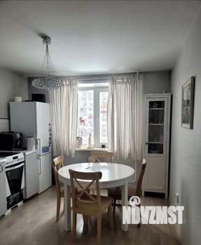 4-к квартира, вторичка, 93м2, 8/19 этаж