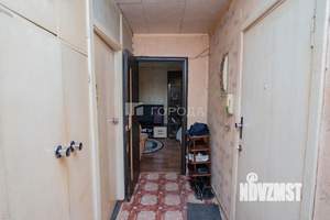 2-к квартира, вторичка, 43м2, 1/9 этаж