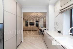 3-к квартира, вторичка, 121м2, 3/9 этаж