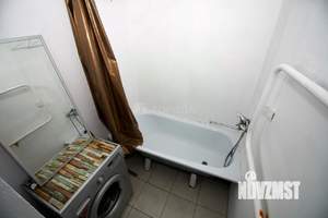 2-к квартира, вторичка, 52м2, 1/5 этаж