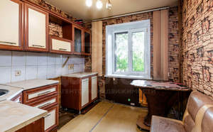 2-к квартира, вторичка, 49м2, 1/9 этаж