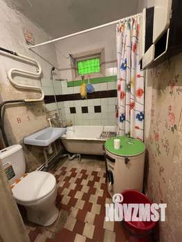 2-к квартира, вторичка, 42м2, 2/5 этаж