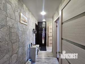 4-к квартира, вторичка, 60м2, 5/5 этаж