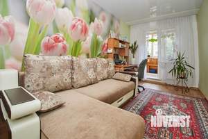 3-к квартира, вторичка, 60м2, 6/9 этаж