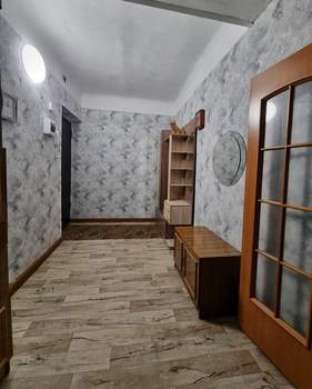 2-к квартира, вторичка, 68м2, 3/5 этаж