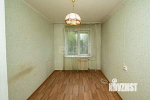 3-к квартира, вторичка, 52м2, 1/9 этаж
