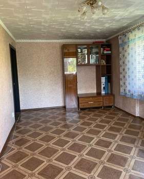 2-к квартира, вторичка, 42м2, 3/5 этаж