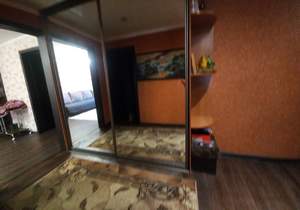 3-к квартира, вторичка, 60м2, 1/5 этаж