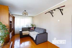 3-к квартира, вторичка, 57м2, 1/9 этаж