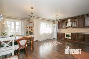 2-к квартира, вторичка, 100м2, 7/9 этаж