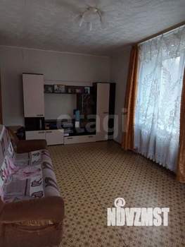 2-к квартира, вторичка, 42м2, 1/5 этаж