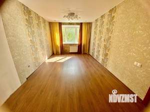 3-к квартира, вторичка, 63м2, 5/5 этаж