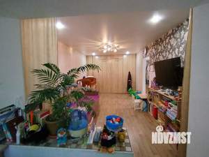 2-к квартира, вторичка, 45м2, 1/9 этаж