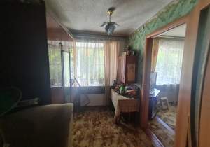 2-к квартира, вторичка, 42м2, 1/5 этаж