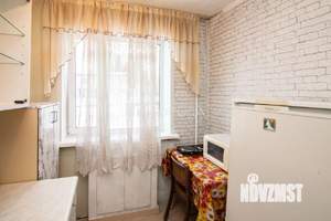 4-к квартира, вторичка, 60м2, 1/5 этаж