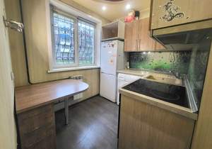 2-к квартира, вторичка, 43м2, 1/5 этаж