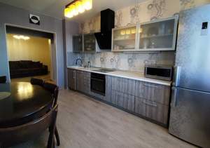 3-к квартира, вторичка, 82м2, 8/9 этаж