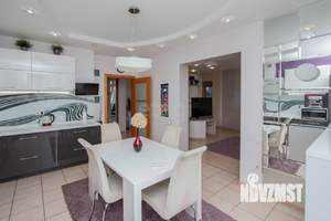 4-к квартира, вторичка, 159м2, 9/16 этаж