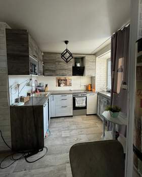 2-к квартира, вторичка, 42м2, 5/5 этаж