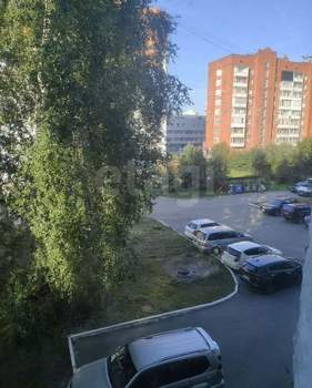 3-к квартира, вторичка, 57м2, 3/9 этаж