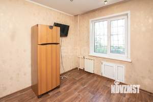 4-к квартира, вторичка, 78м2, 1/9 этаж