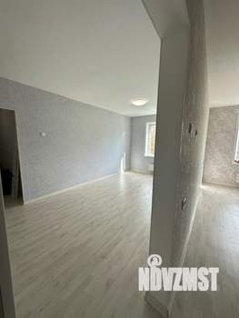 2-к квартира, вторичка, 52м2, 1/9 этаж