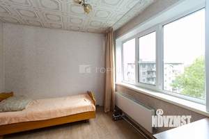 4-к квартира, вторичка, 60м2, 5/5 этаж