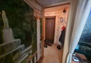 2-к квартира, вторичка, 42м2, 1/5 этаж