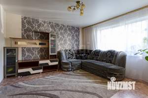 4-к квартира, вторичка, 77м2, 1/9 этаж