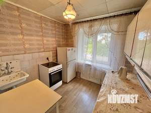 3-к квартира, вторичка, 58м2, 2/5 этаж