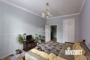 2-к квартира, вторичка, 68м2, 3/5 этаж