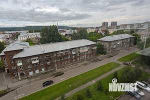 4-к квартира, вторичка, 78м2, 1/9 этаж