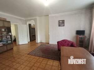 4-к квартира, вторичка, 108м2, 2/4 этаж