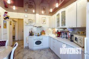 2-к квартира, вторичка, 57м2, 13/18 этаж