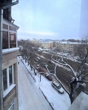 4-к квартира, вторичка, 100м2, 5/5 этаж