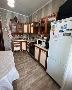4-к квартира, вторичка, 101м2, 3/5 этаж