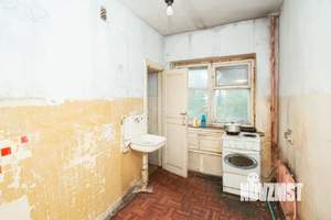 2-к квартира, вторичка, 40м2, 4/4 этаж