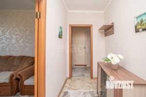 3-к квартира, вторичка, 65м2, 8/9 этаж