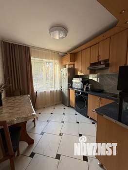 4-к квартира, вторичка, 77м2, 1/9 этаж