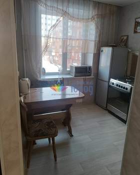 2-к квартира, вторичка, 43м2, 2/5 этаж