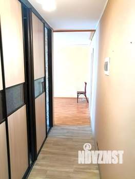 3-к квартира, вторичка, 60м2, 1/9 этаж